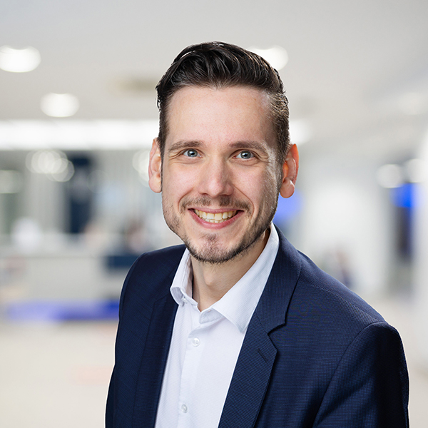 Benjamin Kossak, Ansprechpartner bei MK start für die Mendener Bank eG