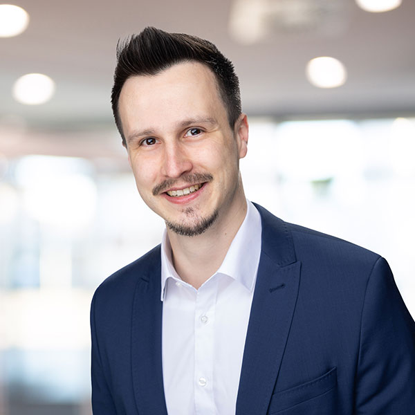 Maik Mikno, Ansprechpartner bei MK start für die Mendener Bank eG